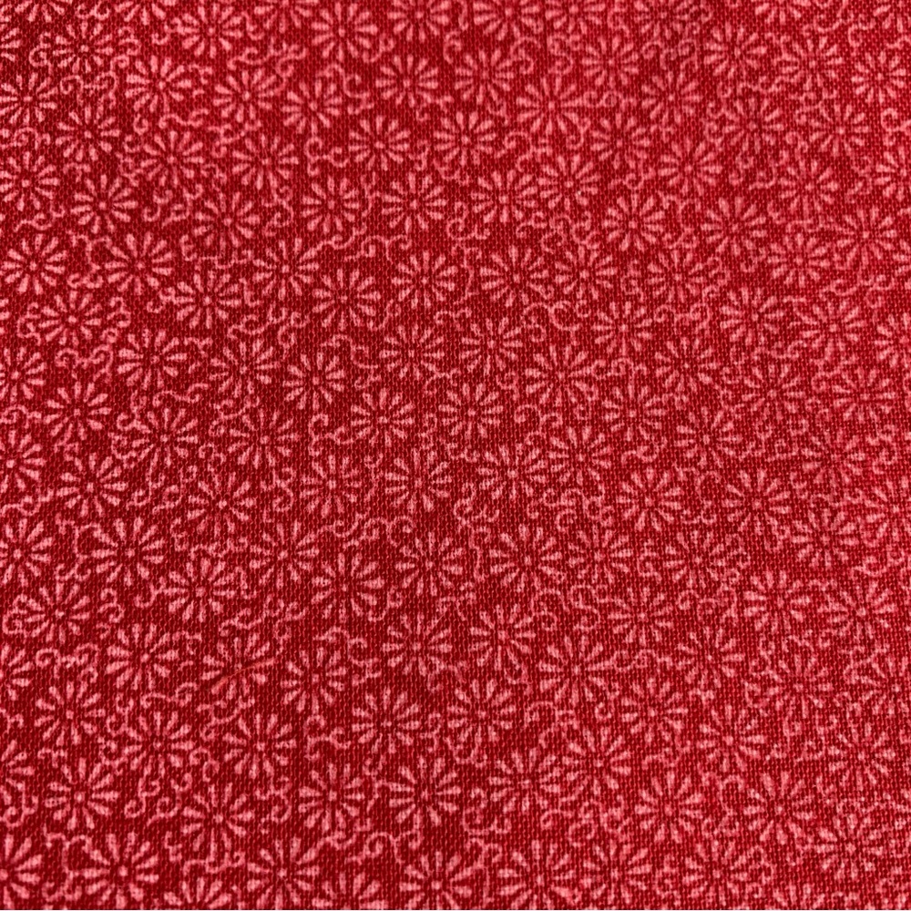 Red Ditsy Floral Patterned Fabric 1+ Yard Pearl River Collection Pattern 3860
